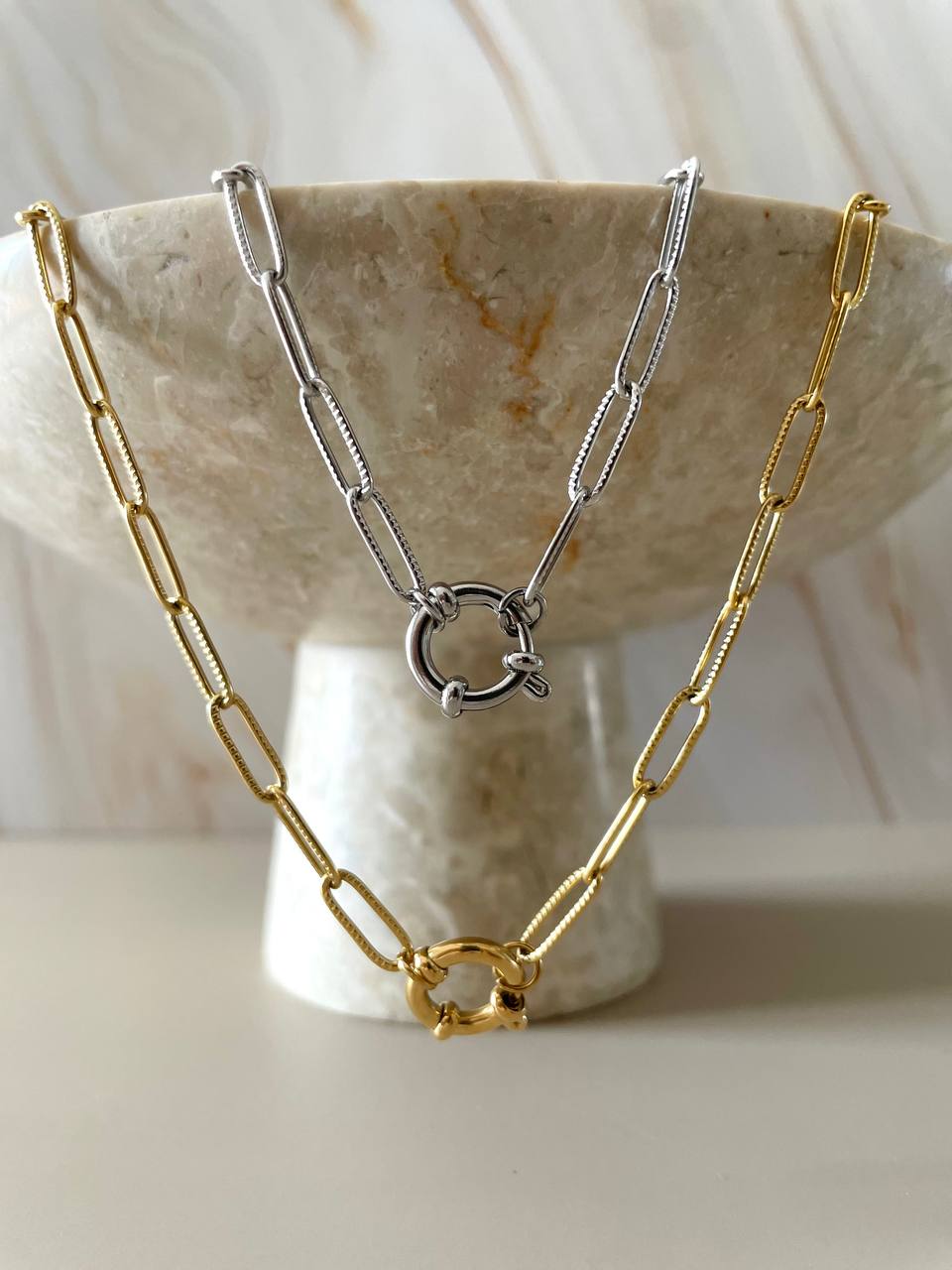 Collana catena con nodo