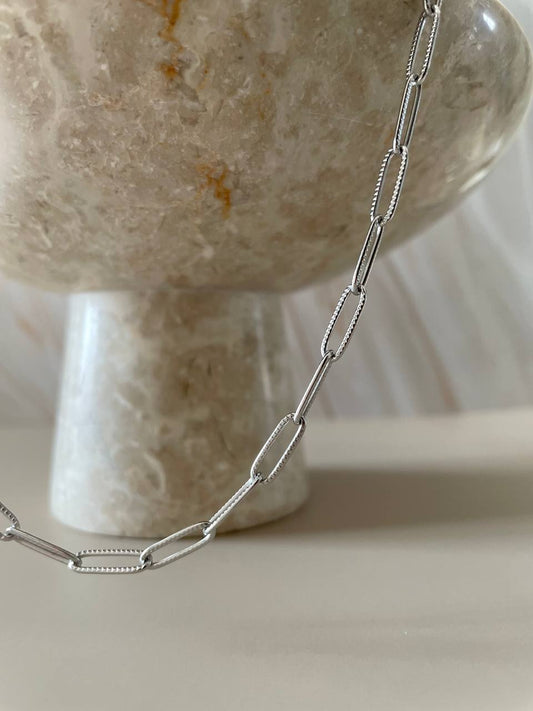 Collana catena con nodo