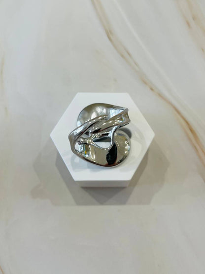 Anello intreccio