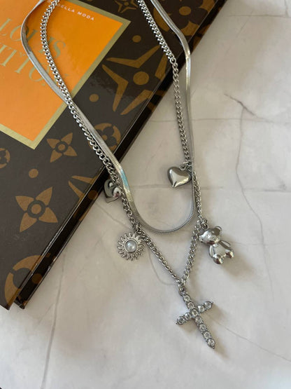 Collana croce sacra